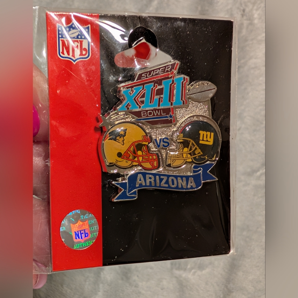 Authentic Official NFL Super Bowl XLII (42) Arizona Collectible Pin (NY